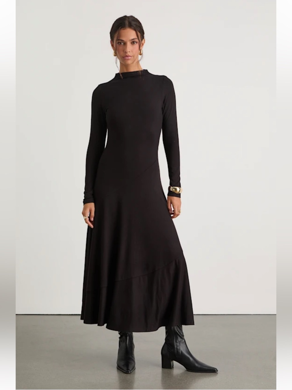 Lulu's Black Long-Sleeve Maxi Dress